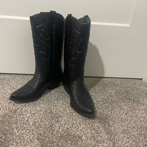 Black Soda Cowboy Boots Size 7.5